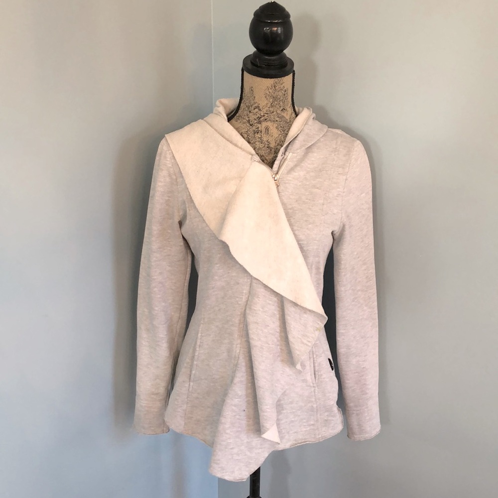 Asymmetrical Chic Sweatshirt